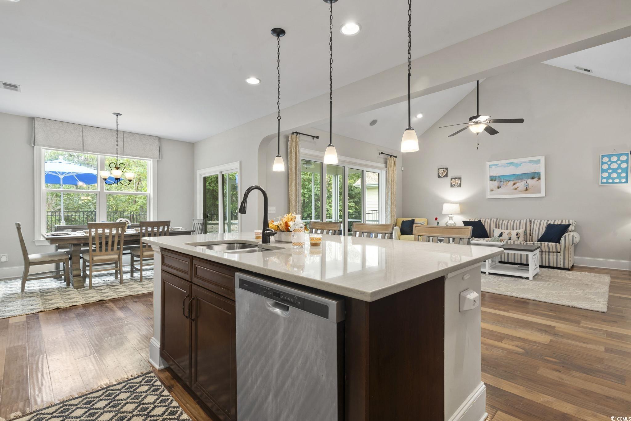 1529 Thornbury Dr.