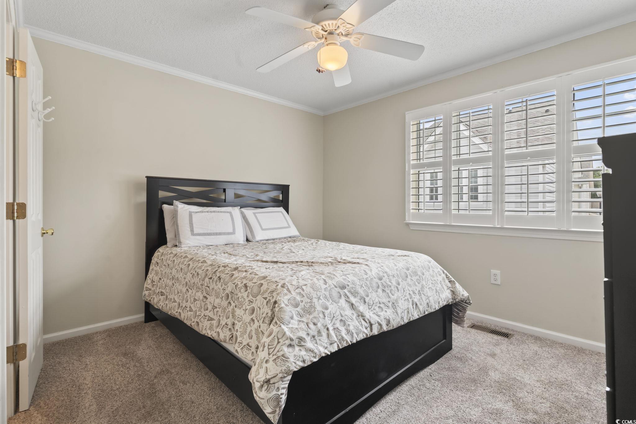 611 2nd Ave. S Unit: 18-C