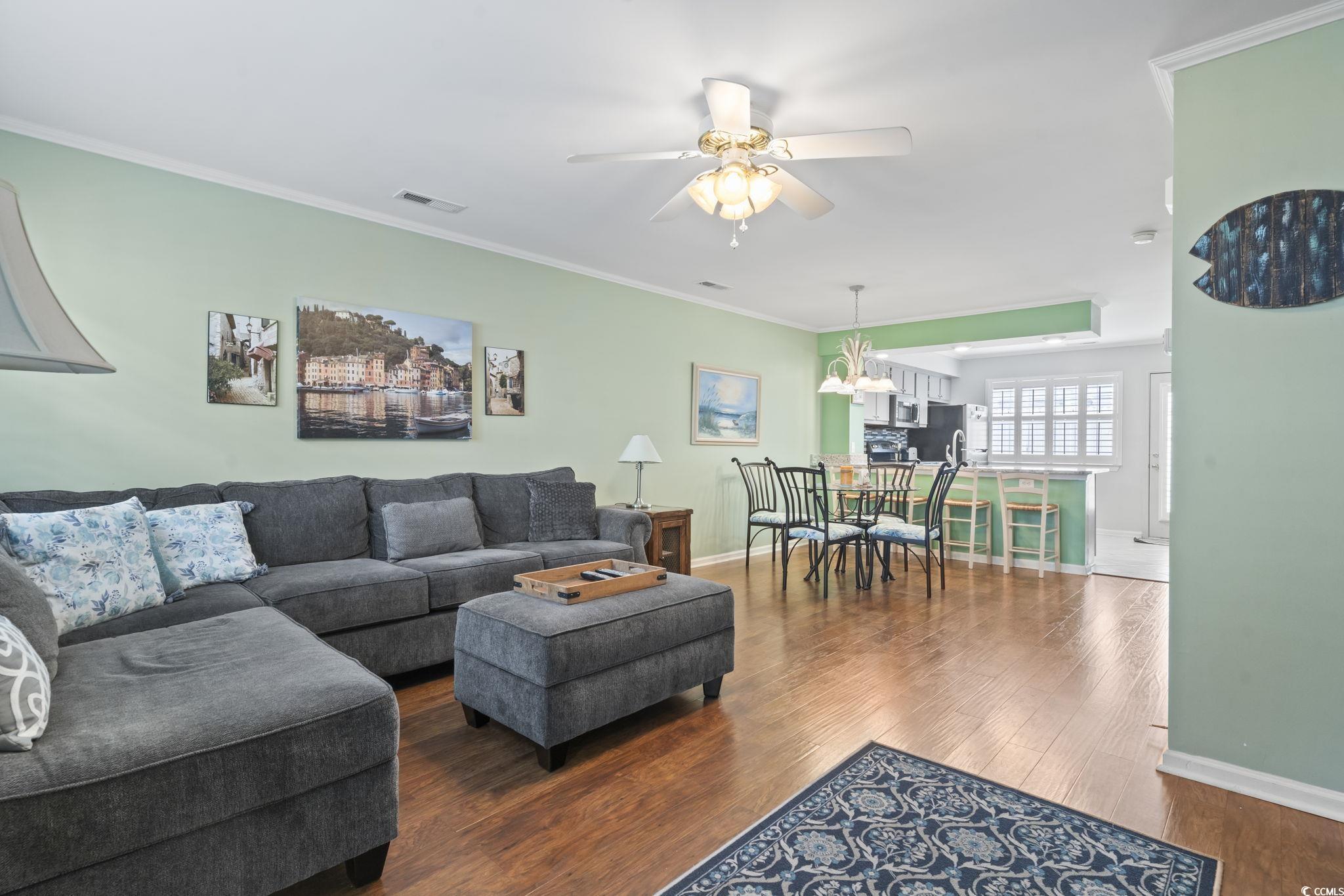 611 2nd Ave. S Unit: 18-C