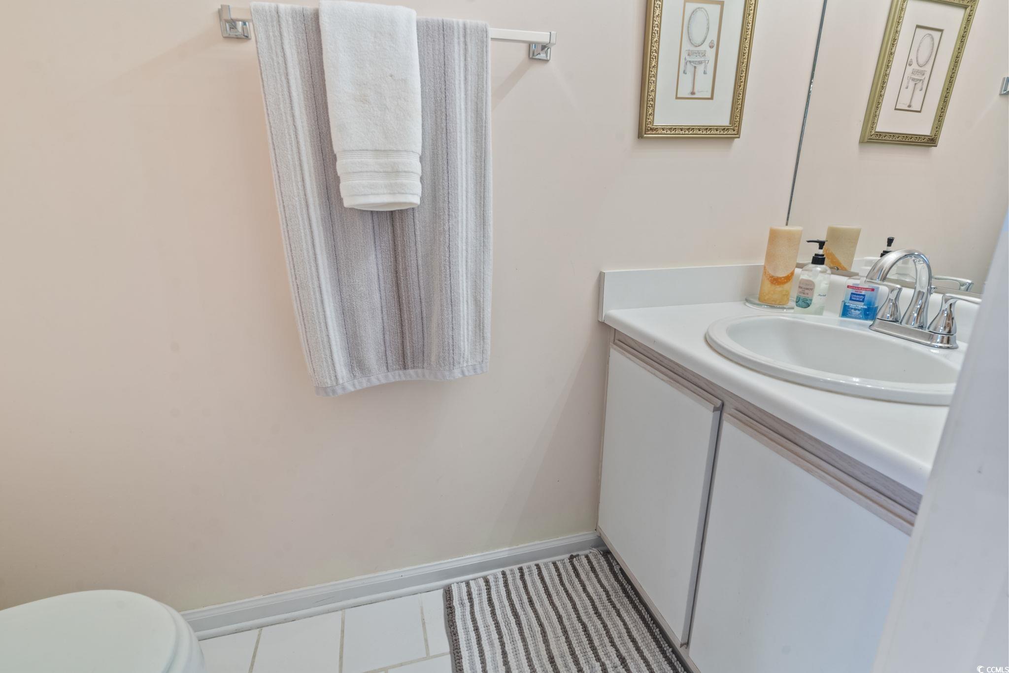 611 2nd Ave. S Unit: 18-C