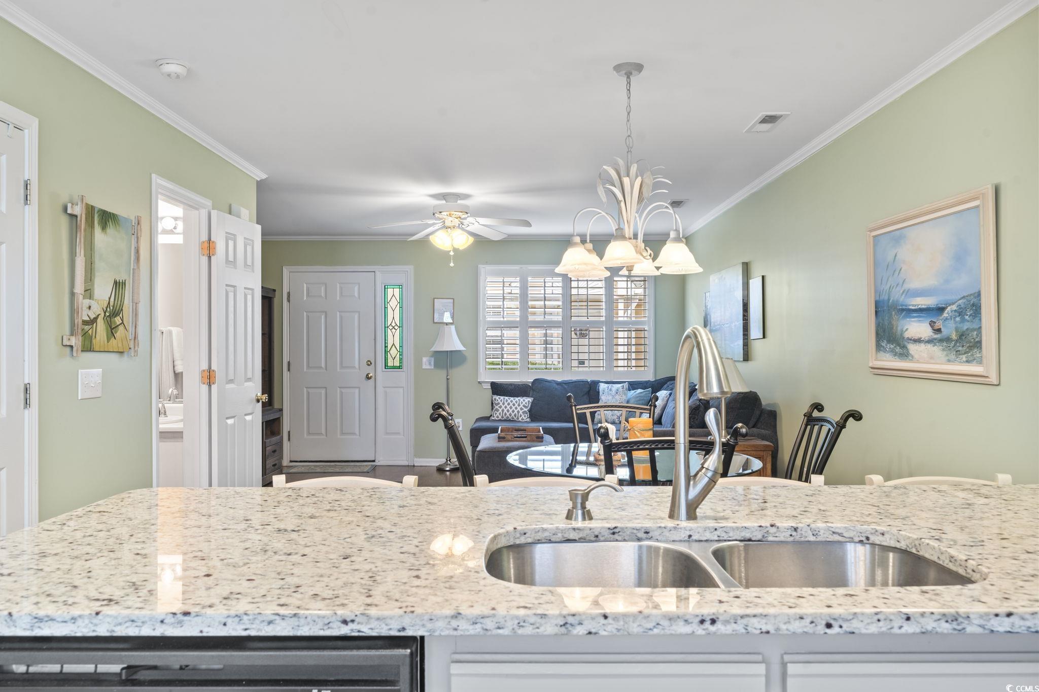 611 2nd Ave. S Unit: 18-C