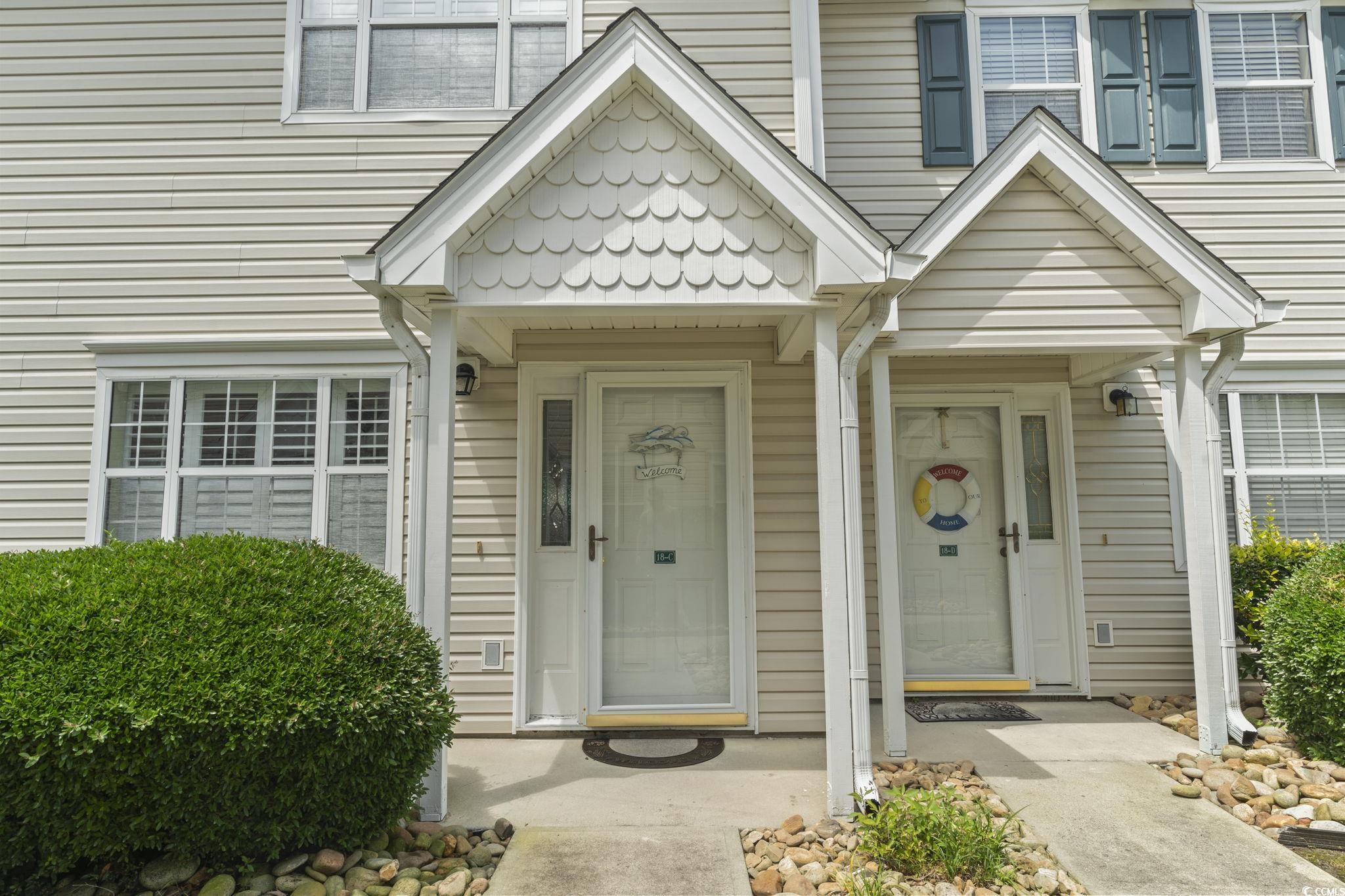 611 2nd Ave. S Unit: 18-C