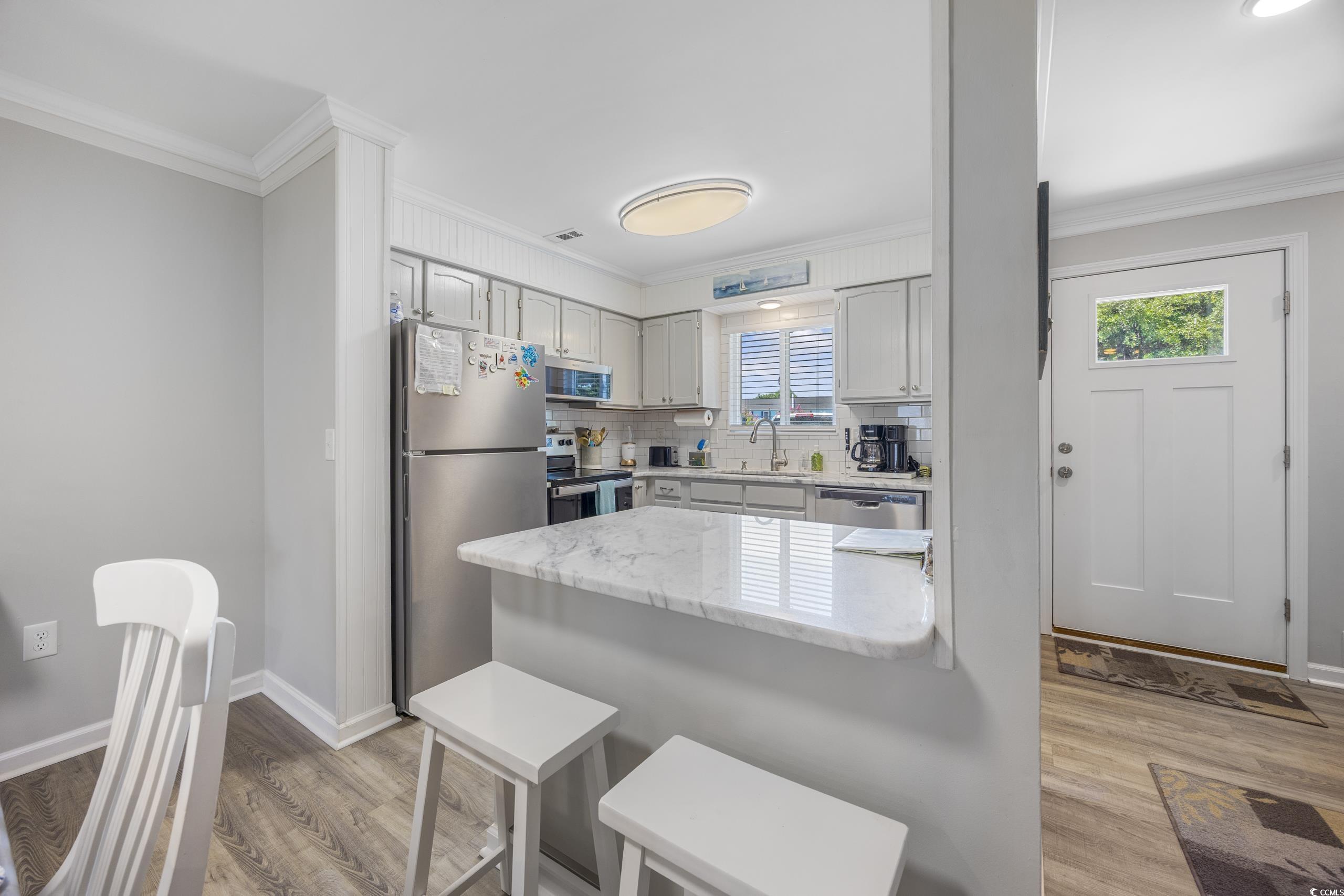 812 Villa Dr. Unit: 812