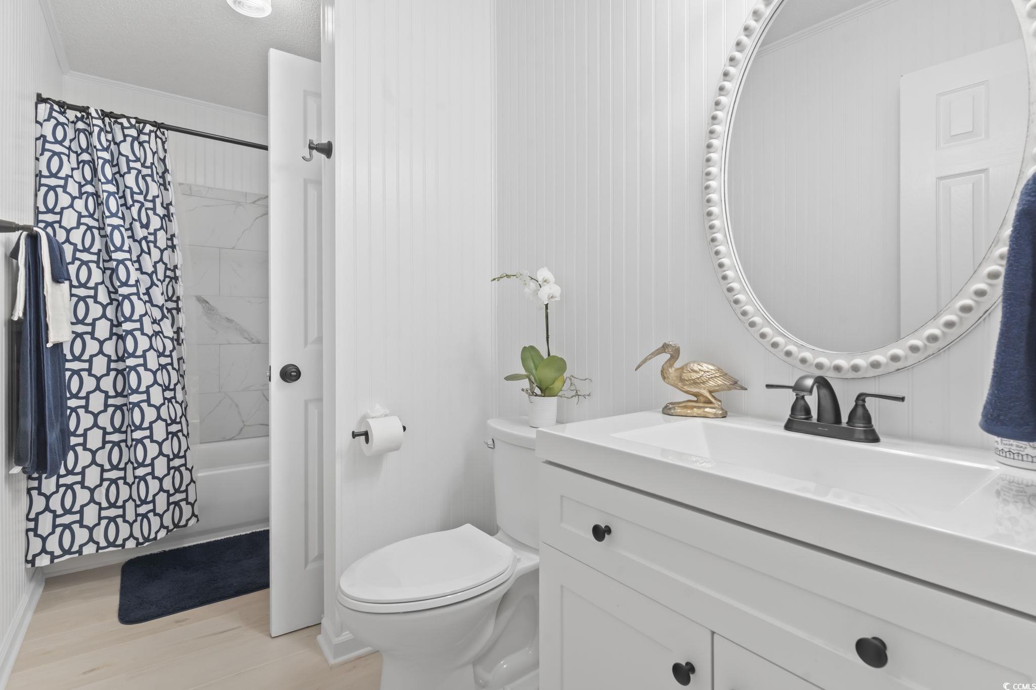 212 29th Ave. N Unit: 206