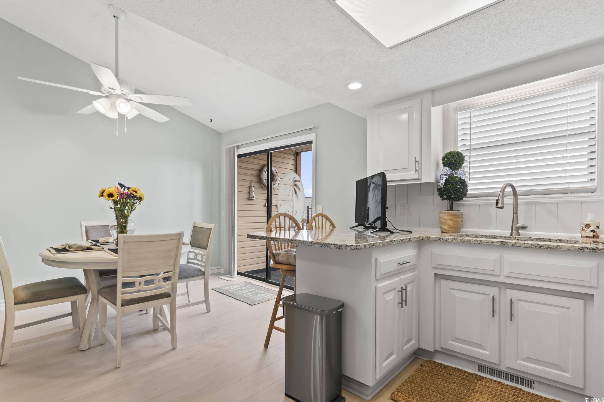 212 29th Ave. N Unit: 206