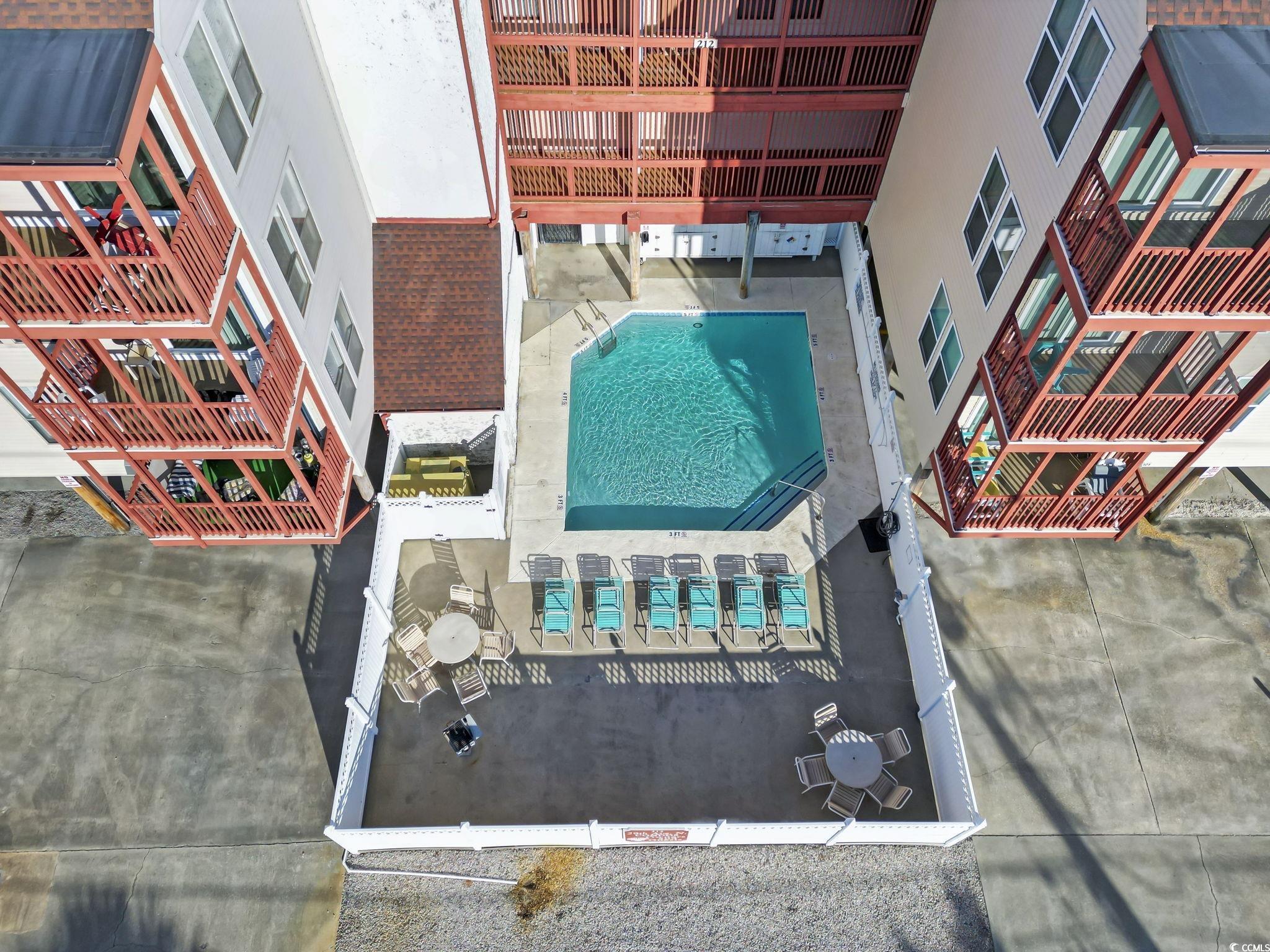 212 29th Ave. N Unit: 206