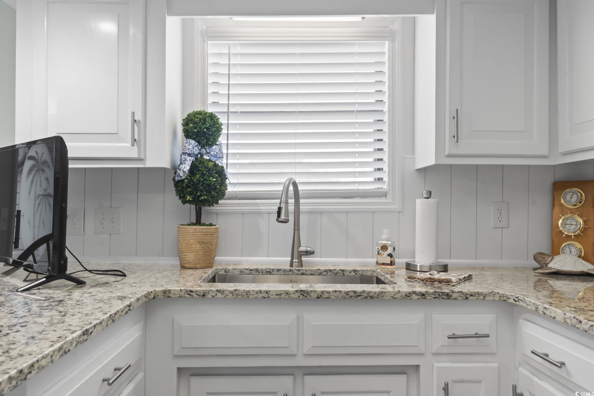 212 29th Ave. N Unit: 206