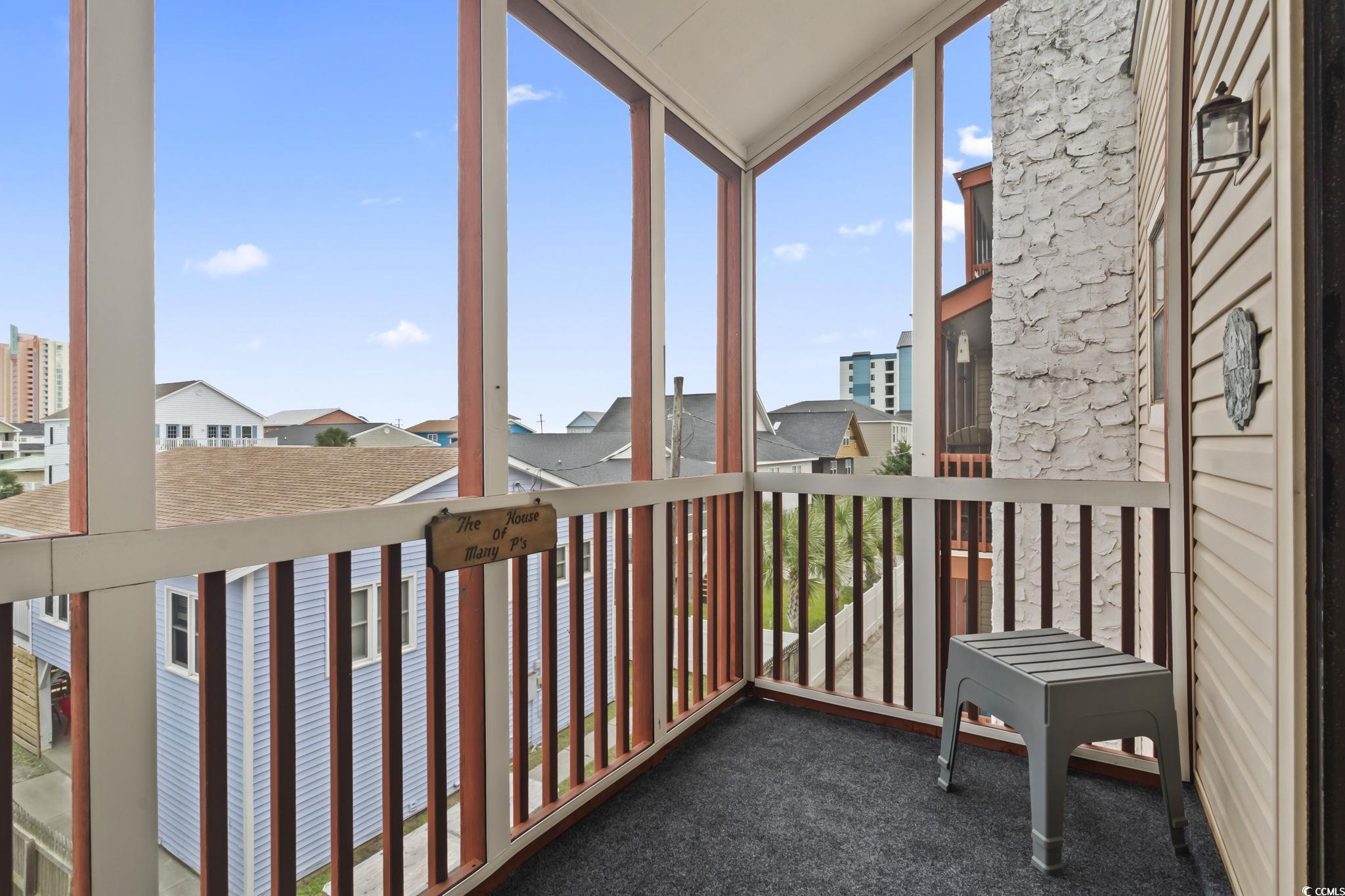 212 29th Ave. N Unit: 206