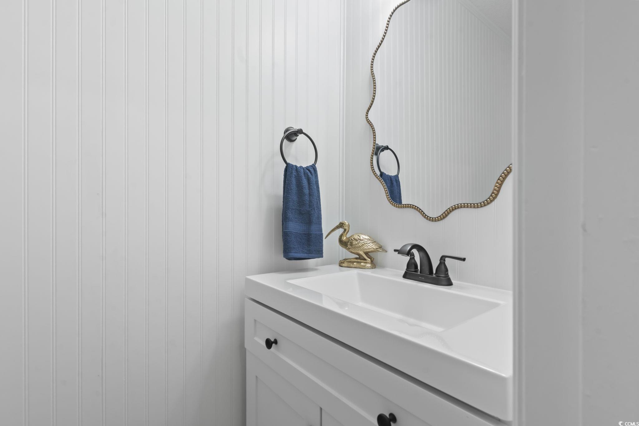 212 29th Ave. N Unit: 206