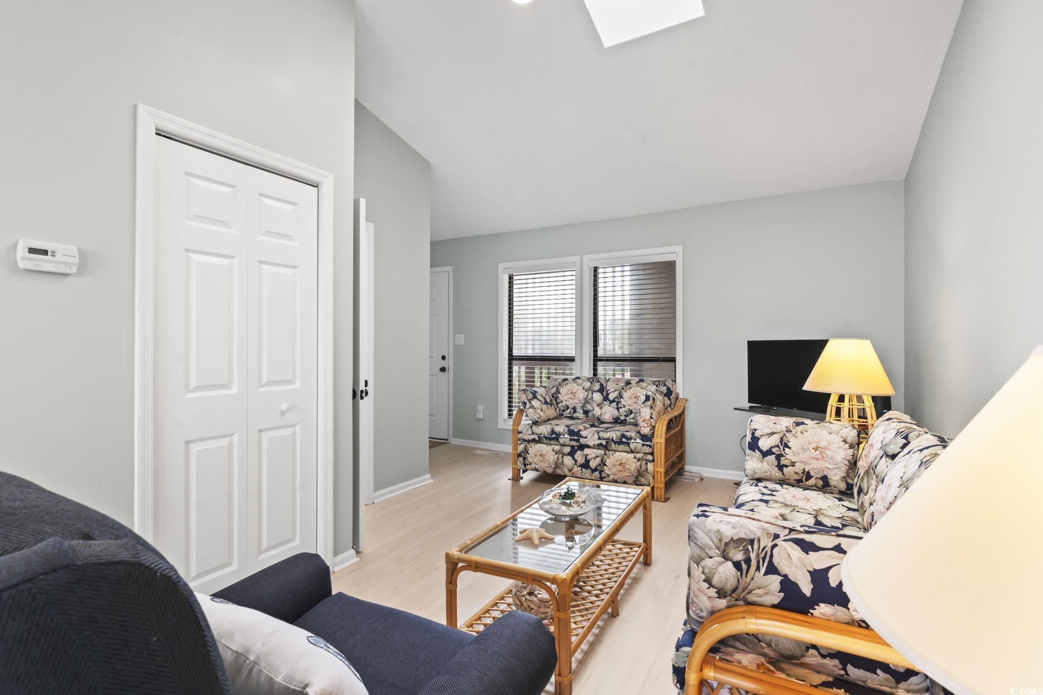 212 29th Ave. N Unit: 206