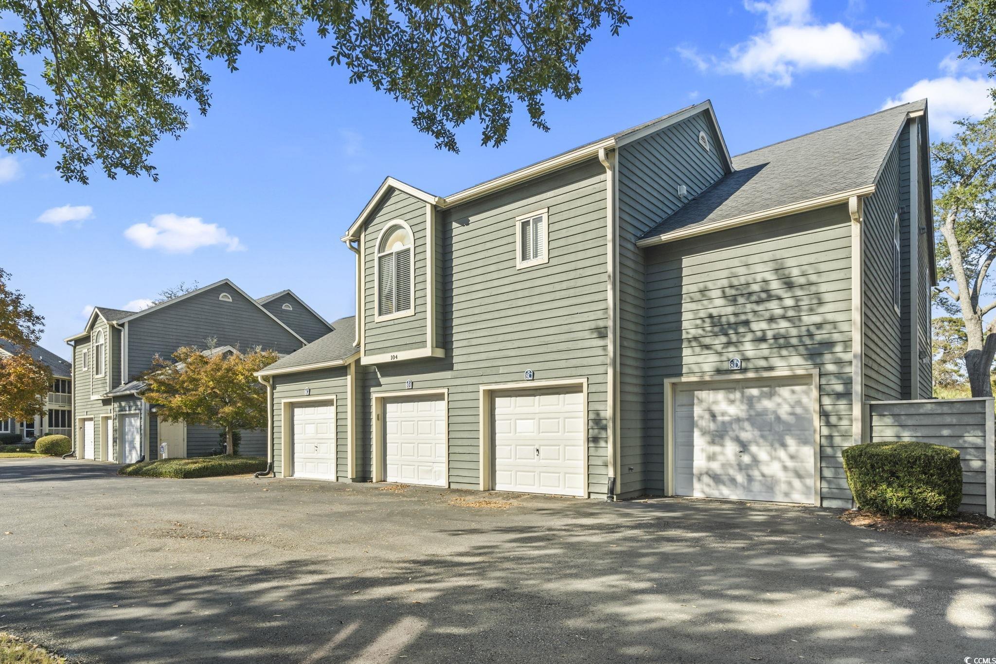 104 High Circle Unit: 8C