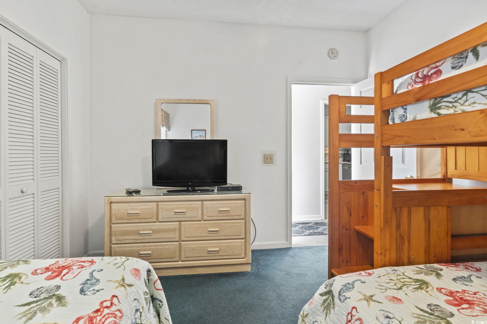 104 High Circle Unit: 8C