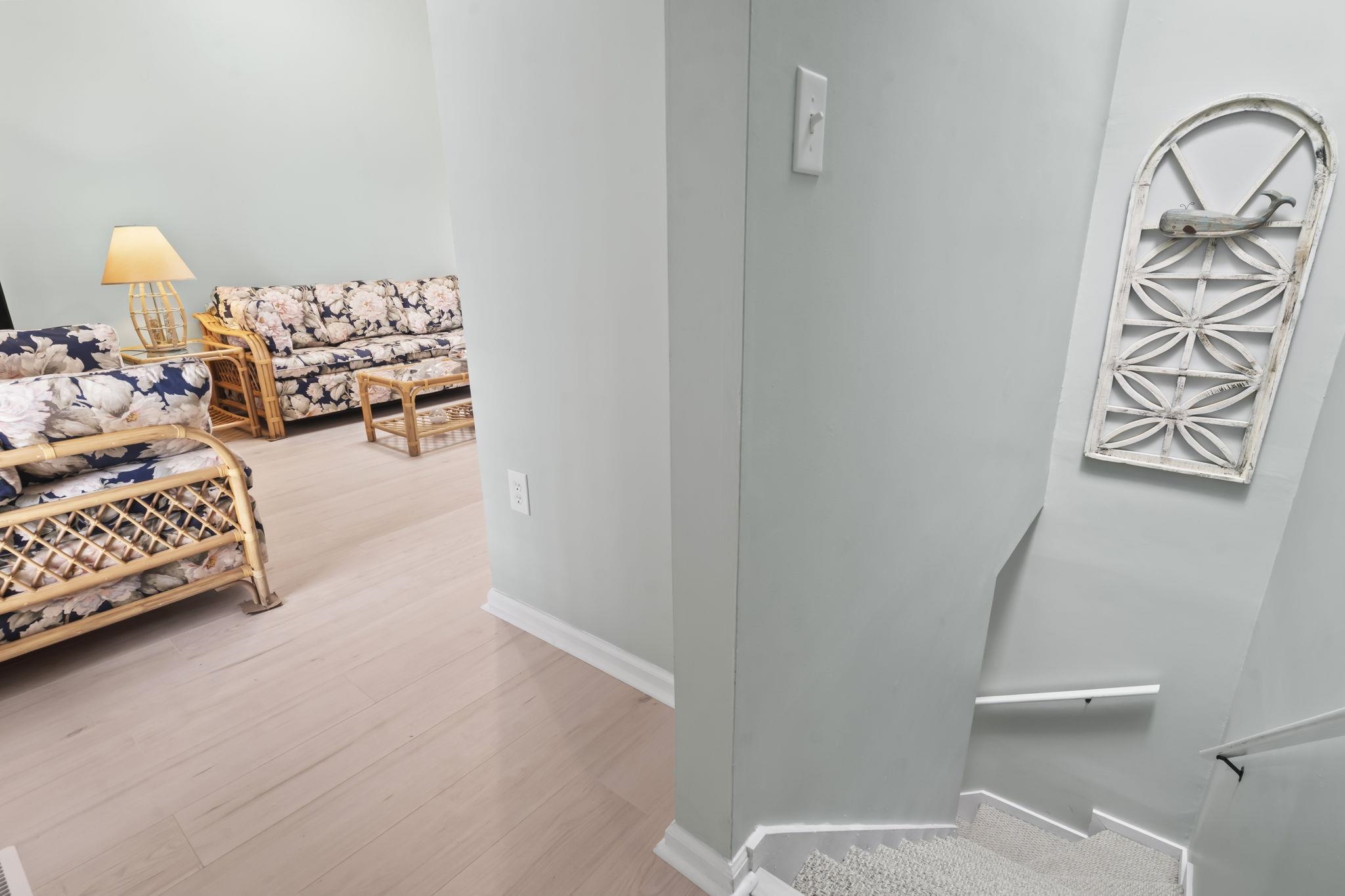 212 29th Ave. N Unit: 206