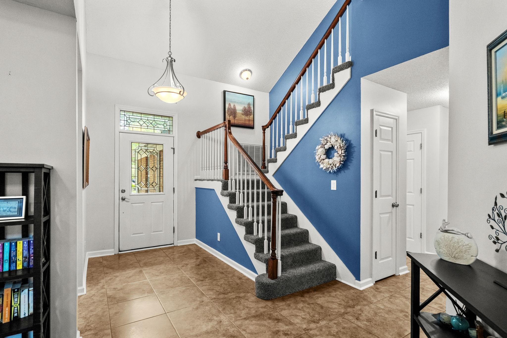 3119 Michelle Ct.