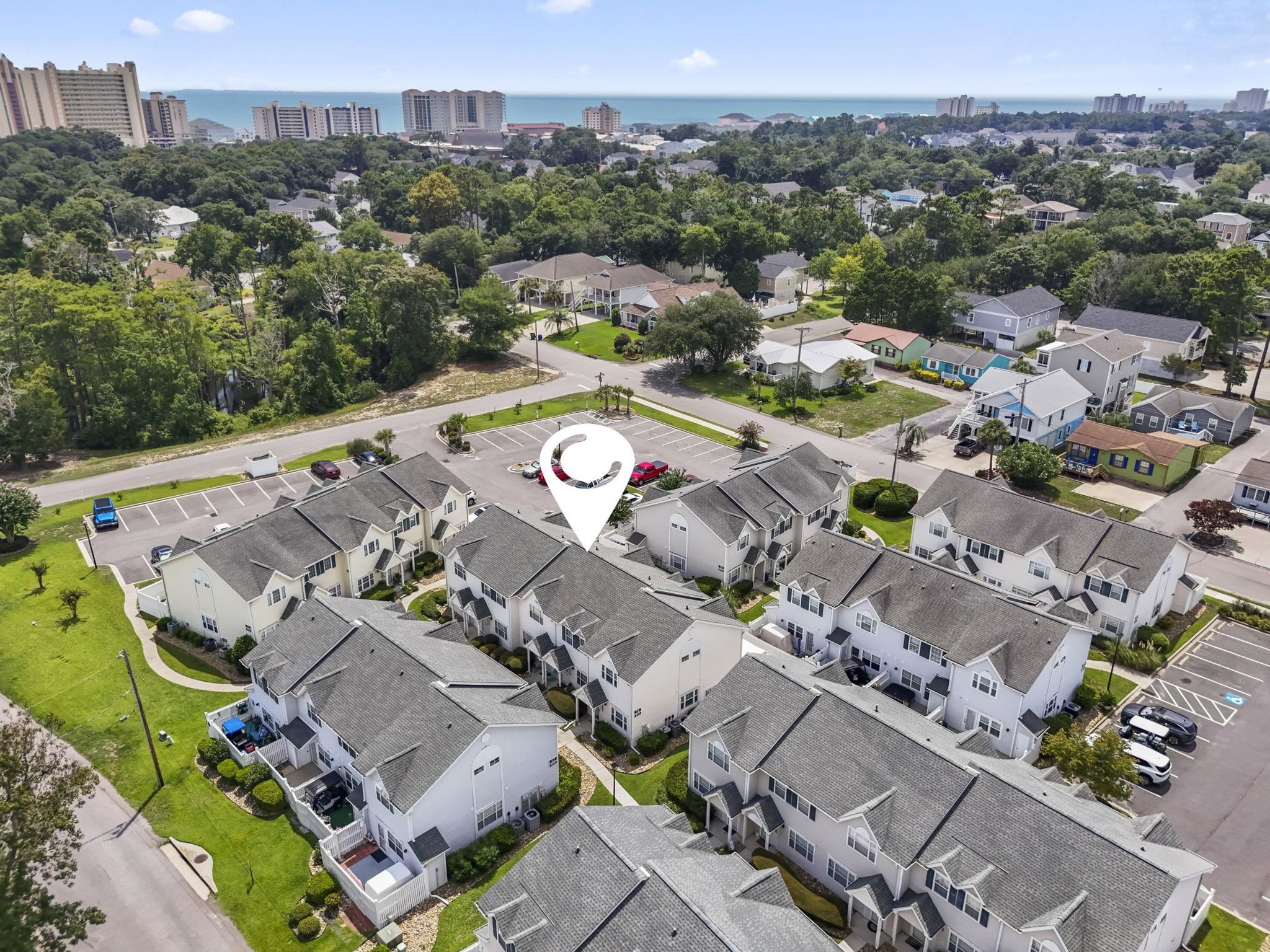 611 2nd Ave. S Unit: 16 E