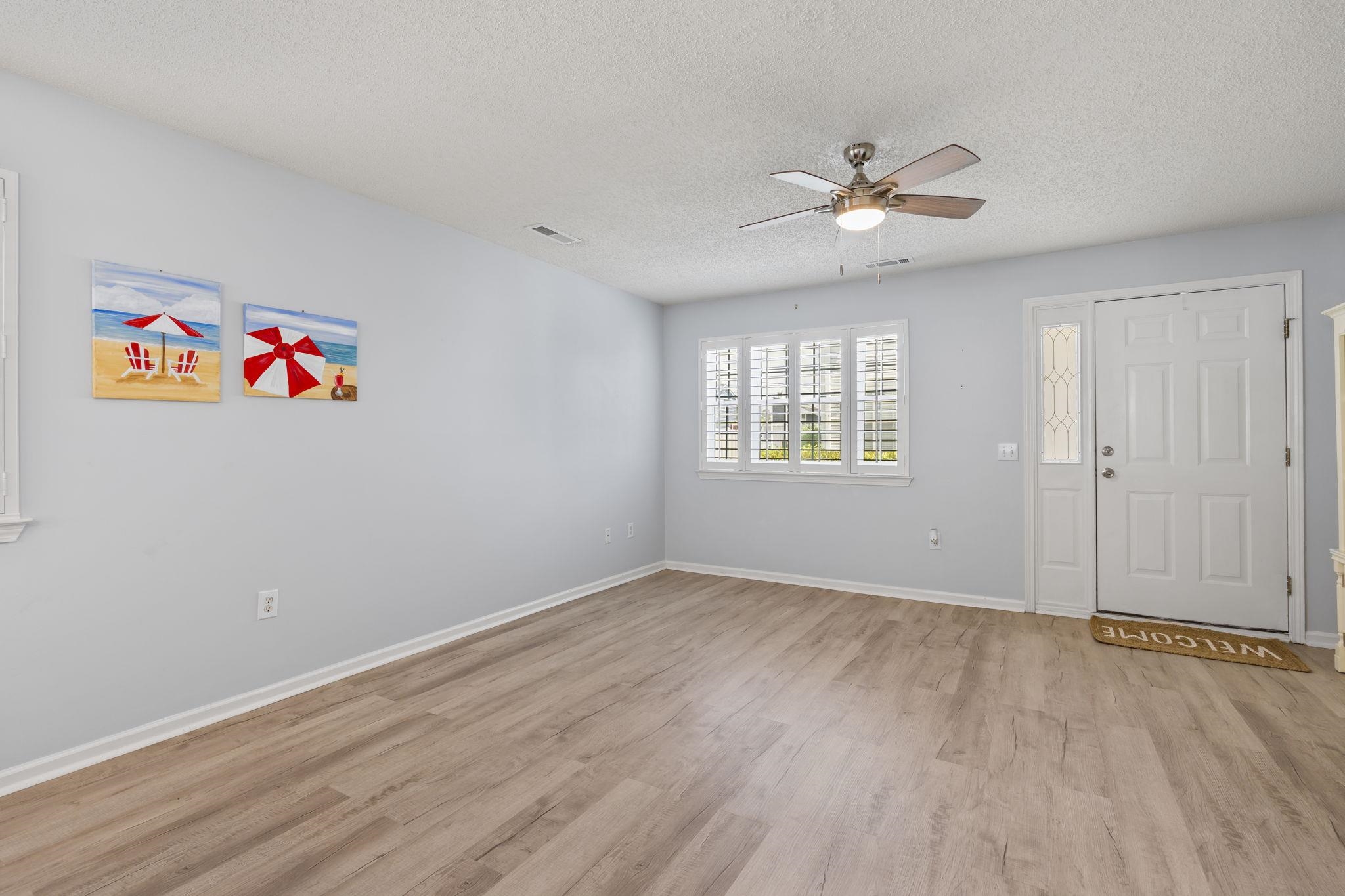 611 2nd Ave. S Unit: 16 E
