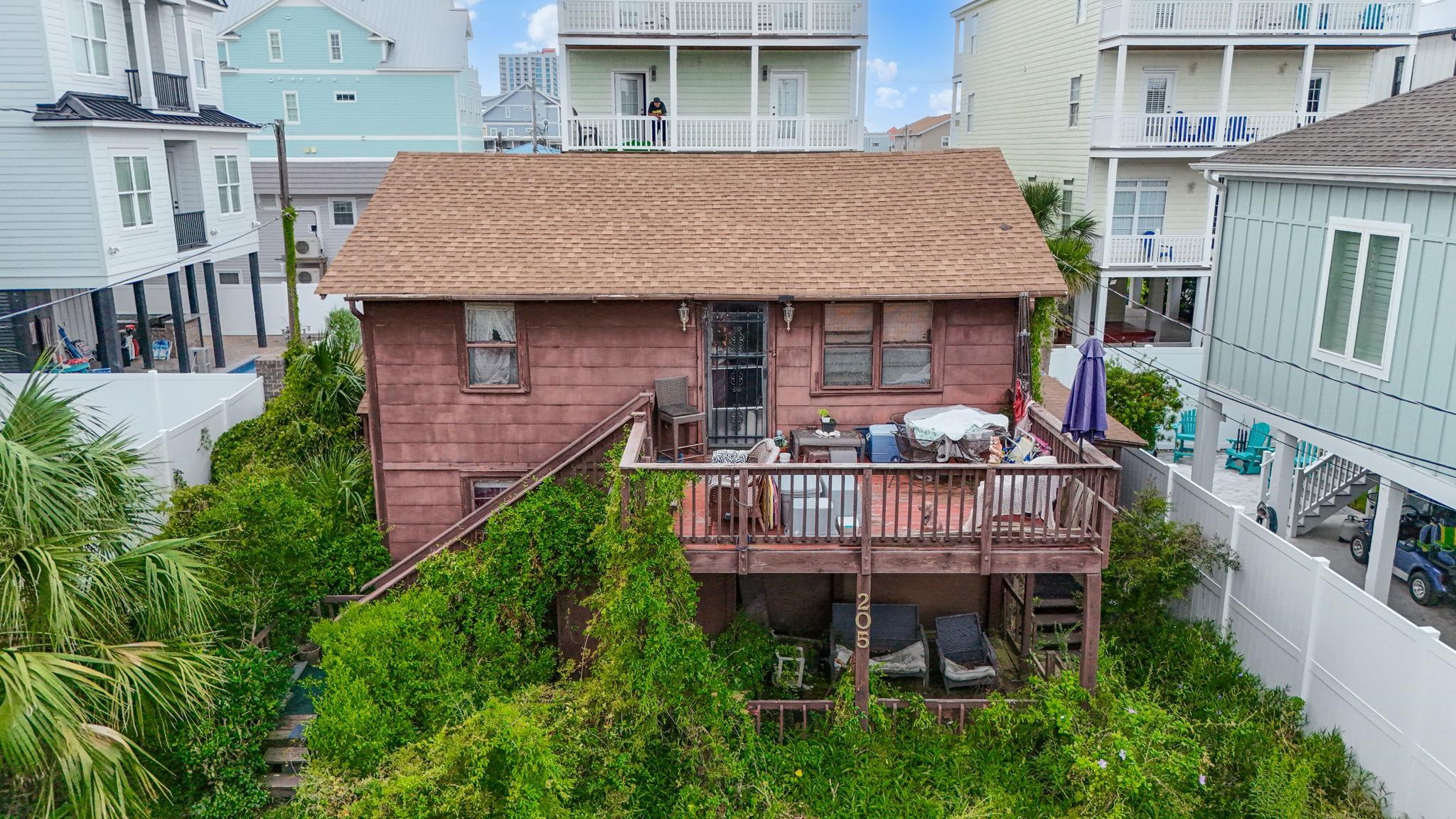 205 29th Ave. N