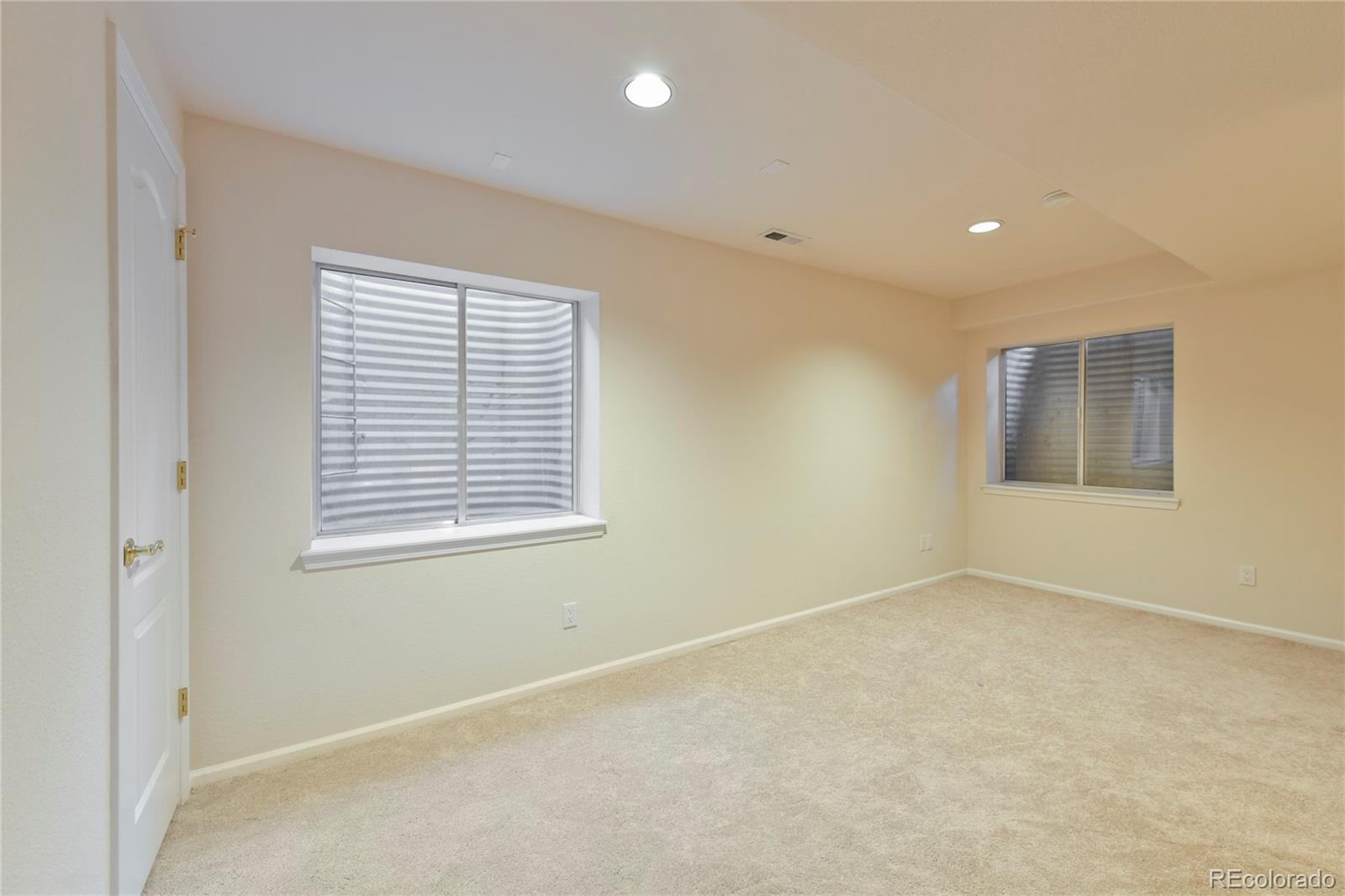 10037 Sylvestor Road