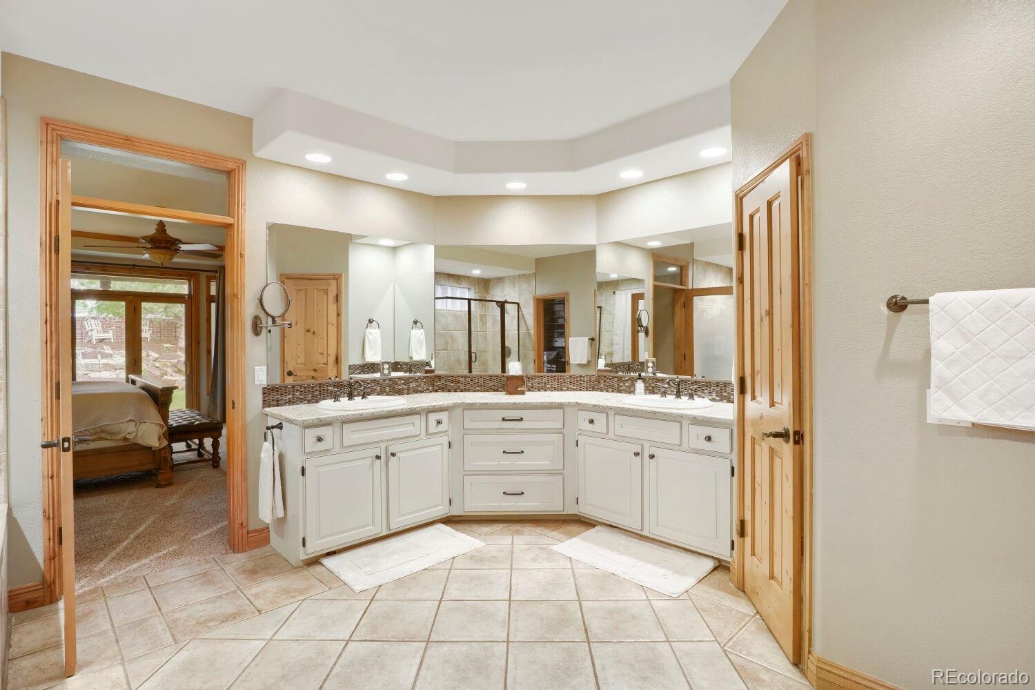 4794 W Hinsdale Court