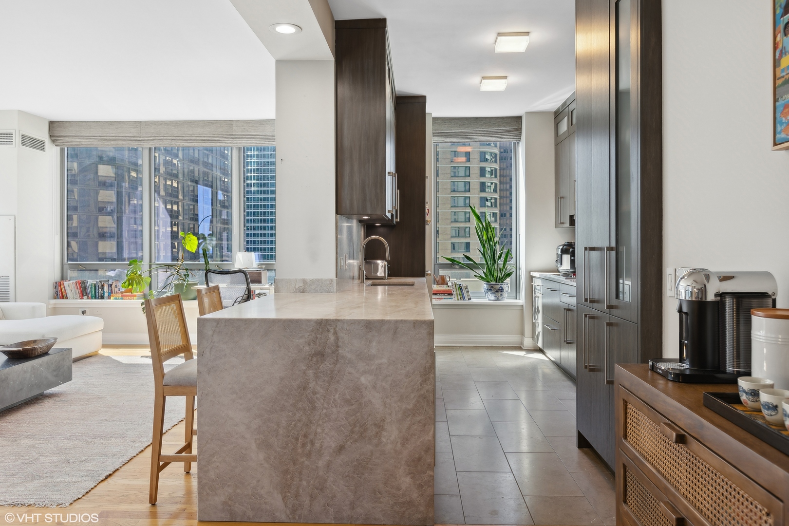 600 N Lake Shore Drive Unit: 1408