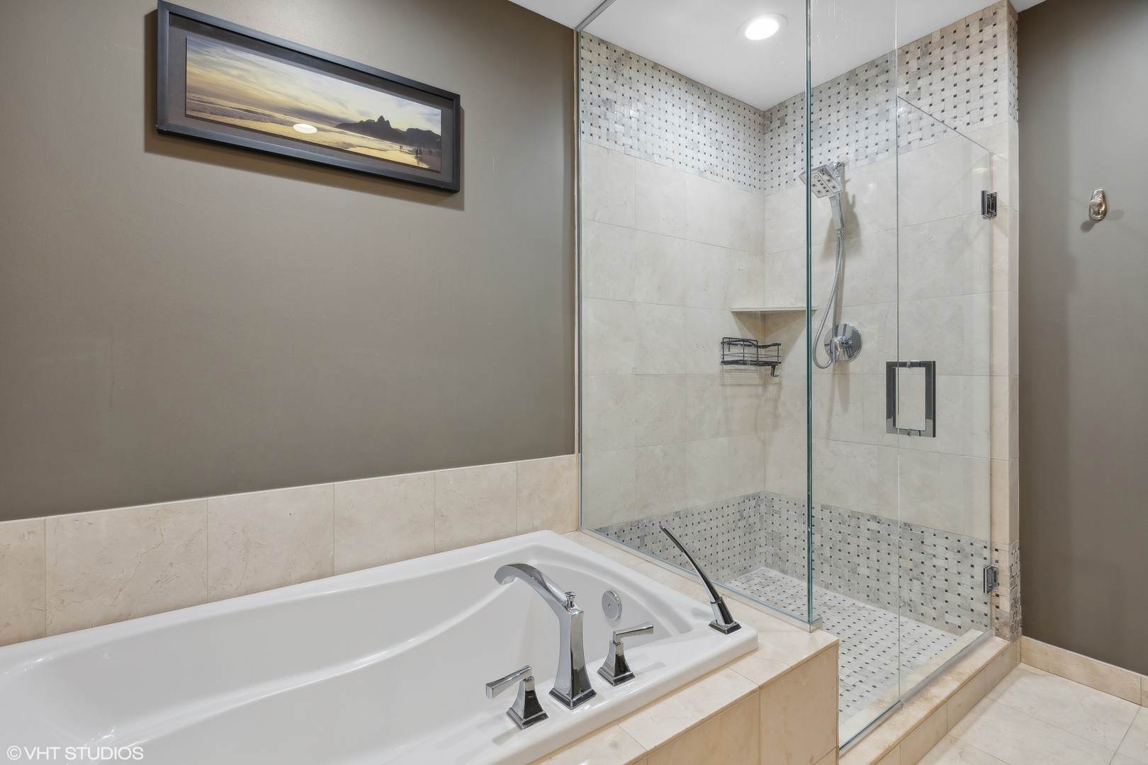 600 N Lake Shore Drive Unit: 1408