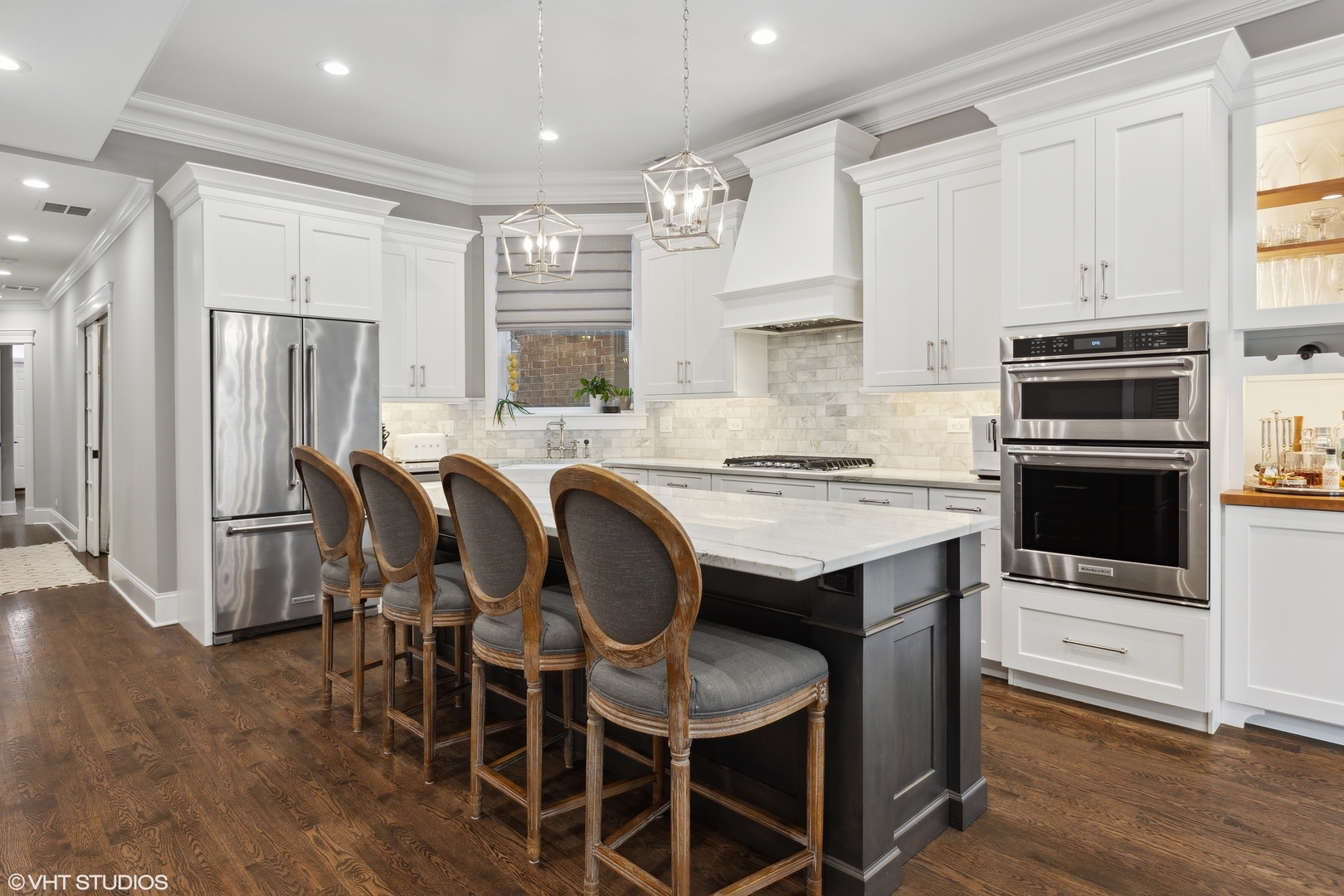 2016 N Cleveland Avenue Unit: 2N