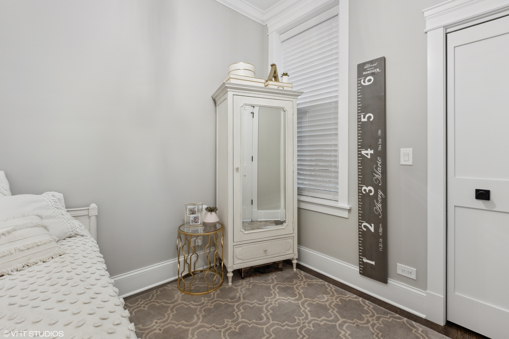 2016 N Cleveland Avenue Unit: 2N