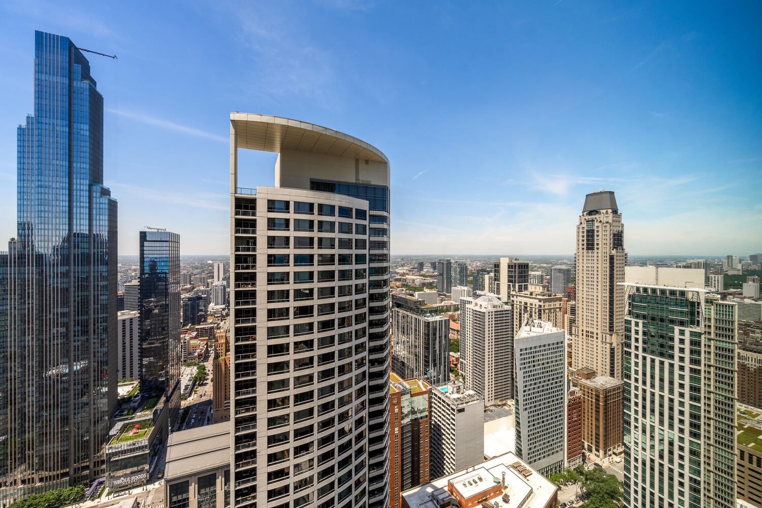 800 N Michigan Avenue Unit: 4703