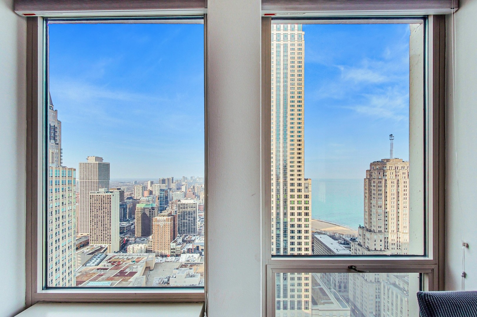 111 E Chestnut Street Unit: 48A