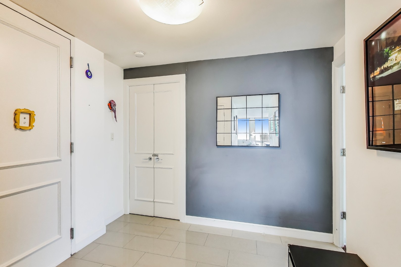 111 E Chestnut Street Unit: 48A