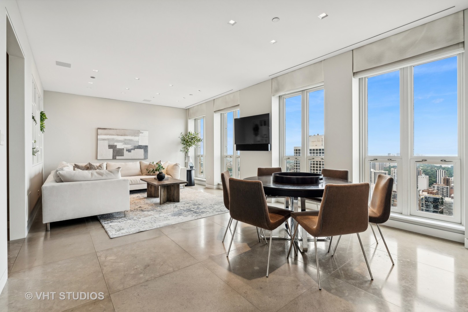 11 E Walton Street Unit: 4902