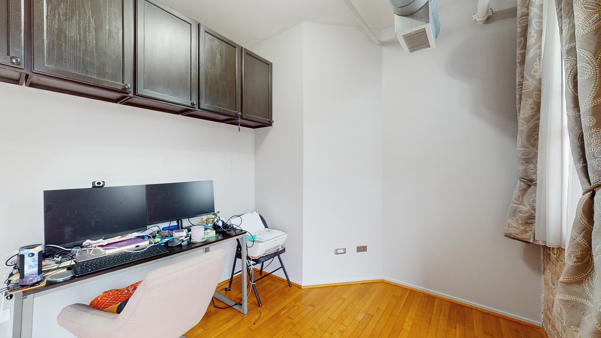 420 S CLINTON Avenue Unit: 704A