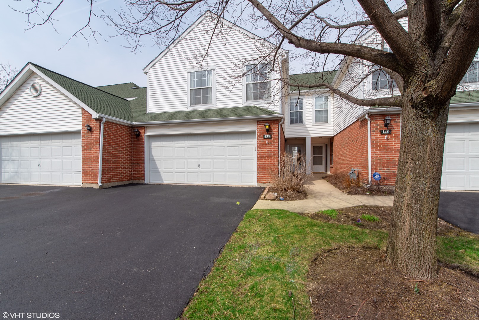 138 HEMSTEAD Street