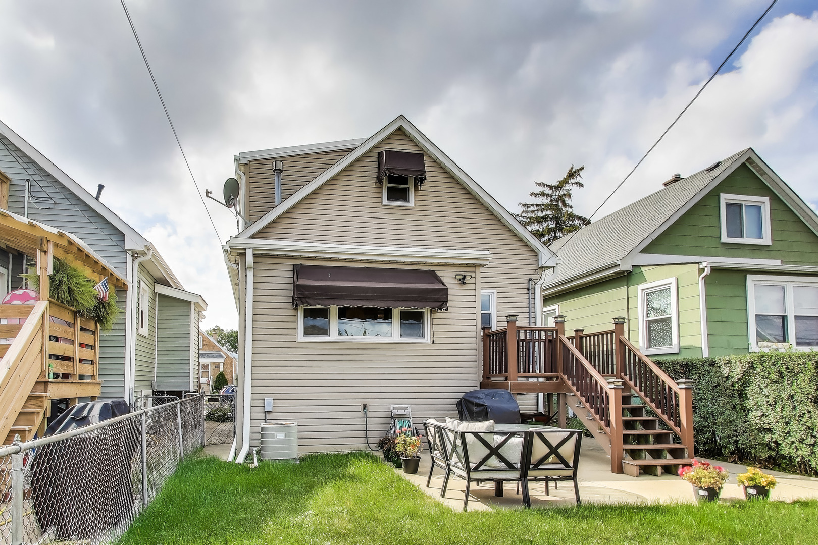 4533 N McVicker Avenue