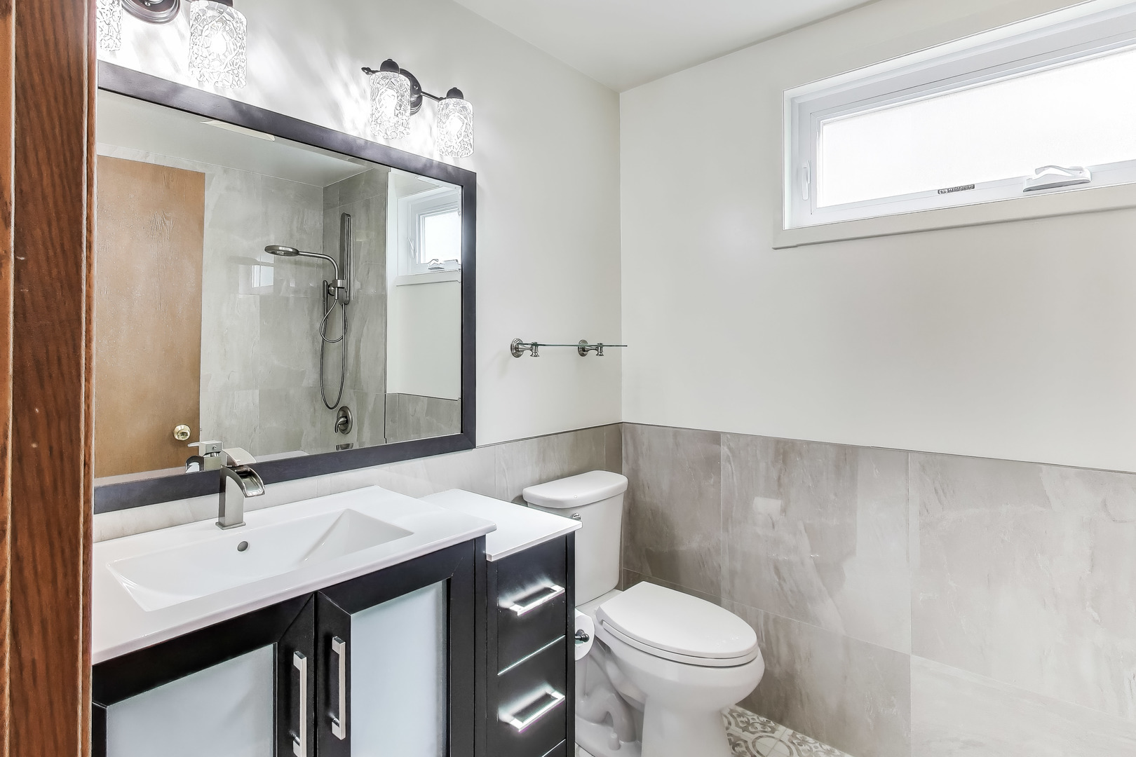 4533 N McVicker Avenue