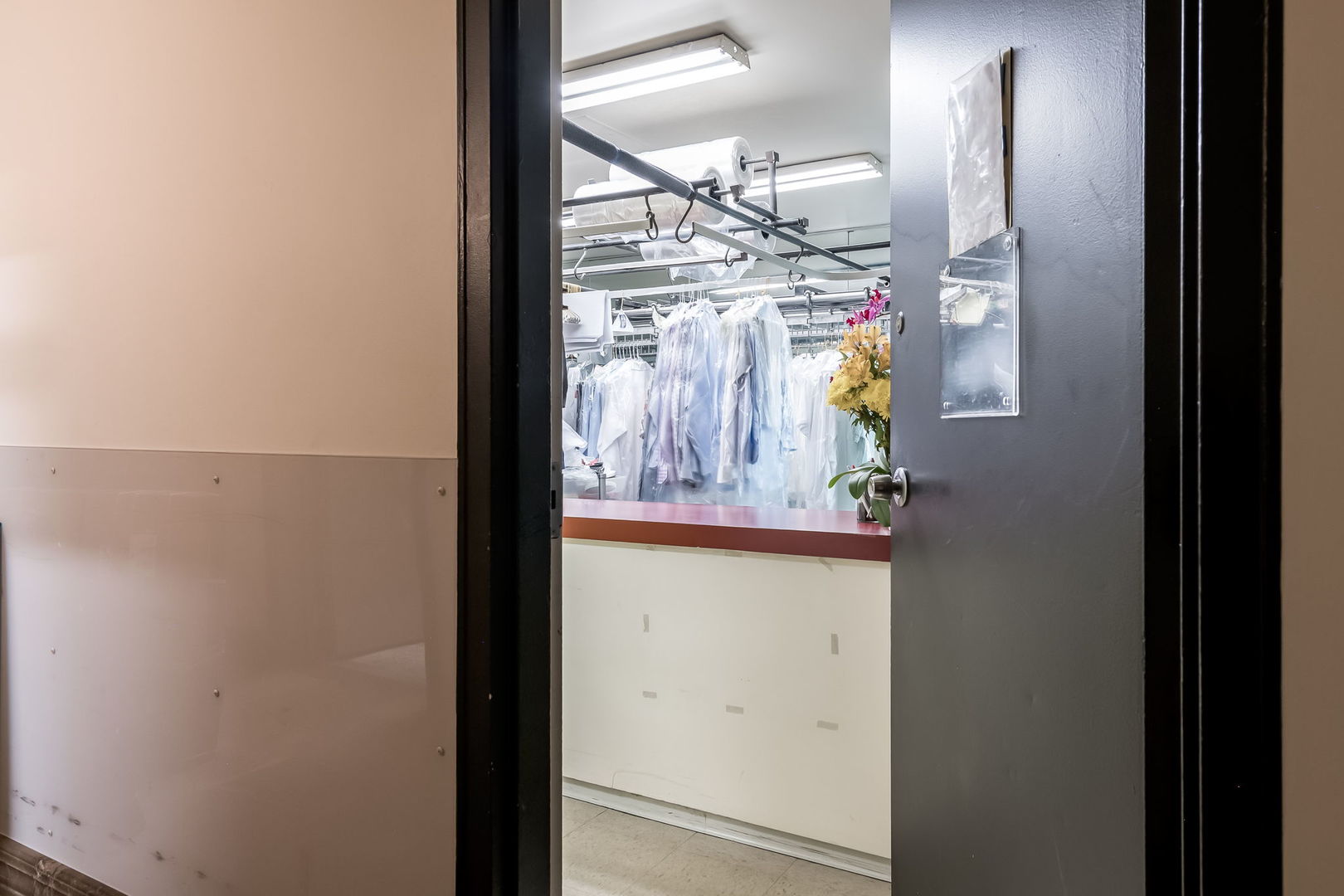 111 E Chestnut Street Unit: 37K