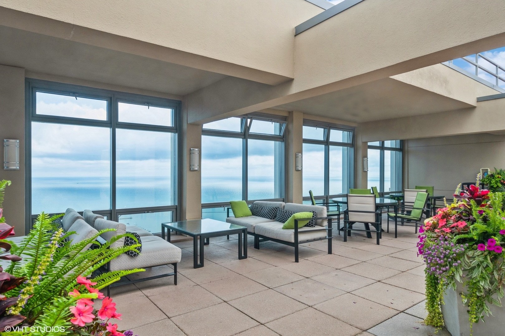 65 E Monroe Street Unit: 4124