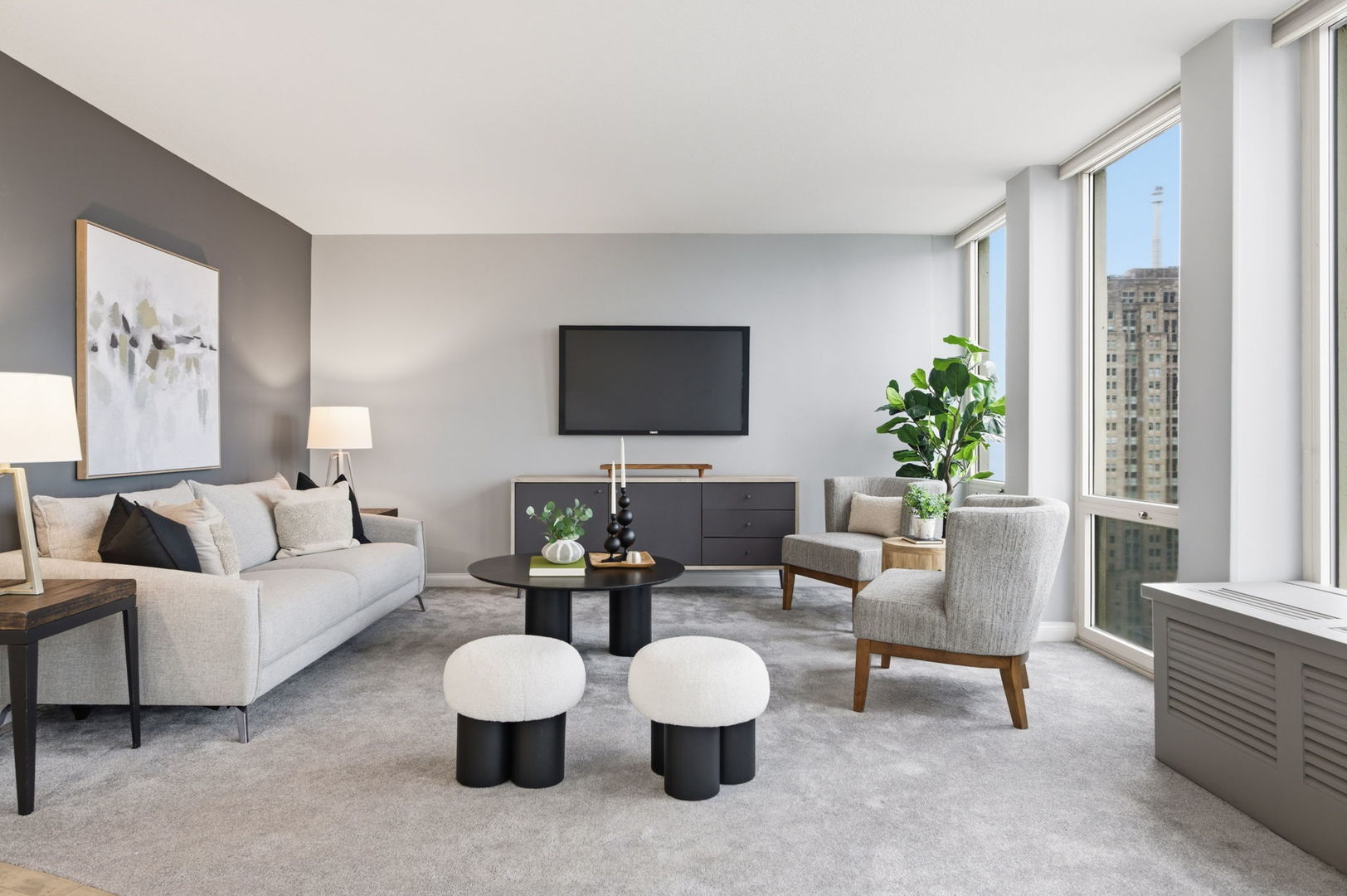 111 E Chestnut Street Unit: 37K