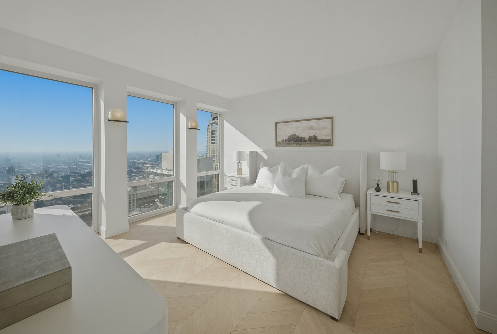 111 E Chestnut Street Unit: PHAB