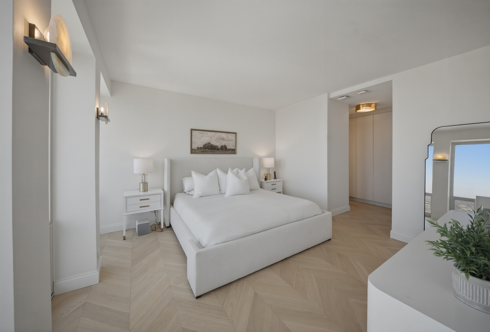 111 E Chestnut Street Unit: PHAB