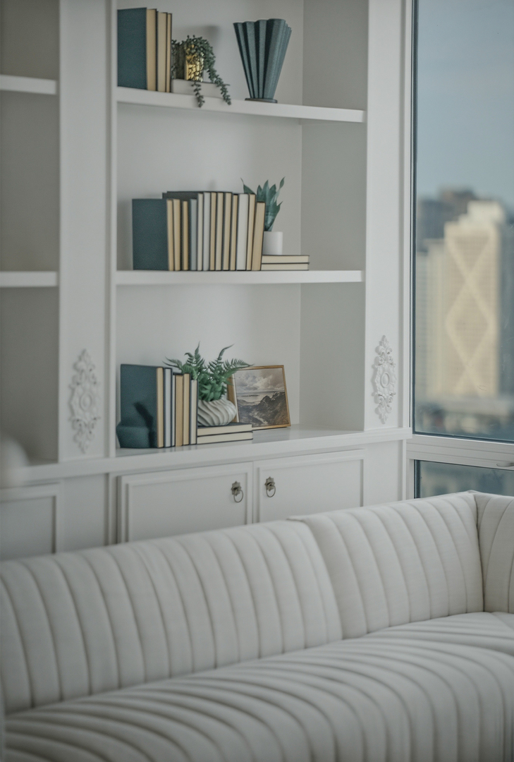 111 E Chestnut Street Unit: PHAB