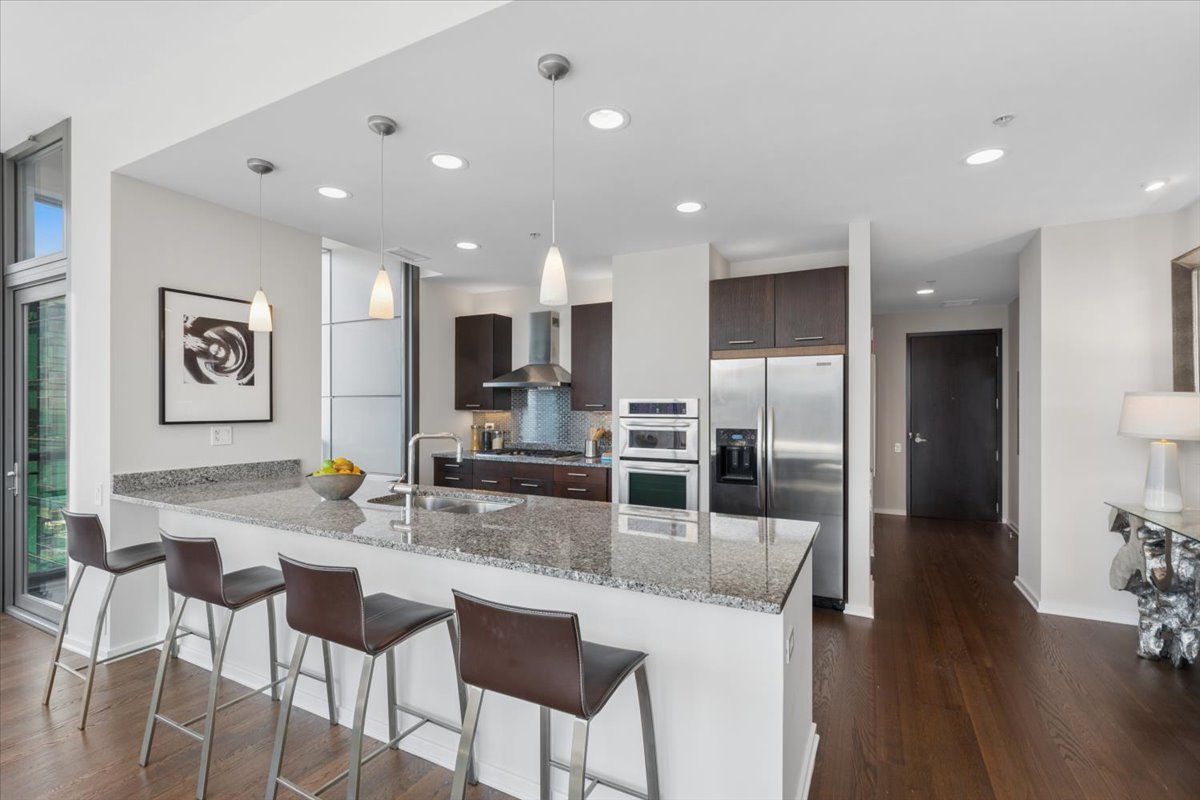 240 E Illinois Street Unit: 3101