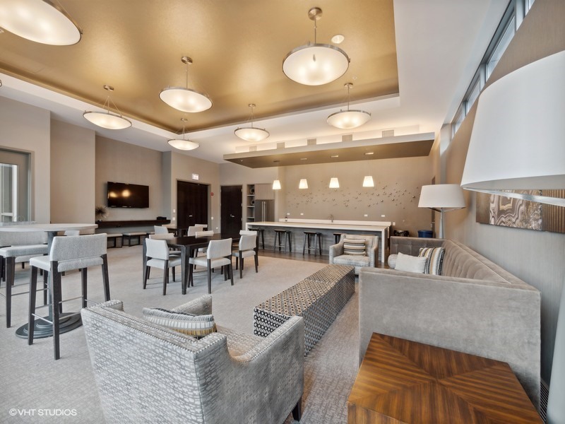 240 E Illinois Street Unit: 3101