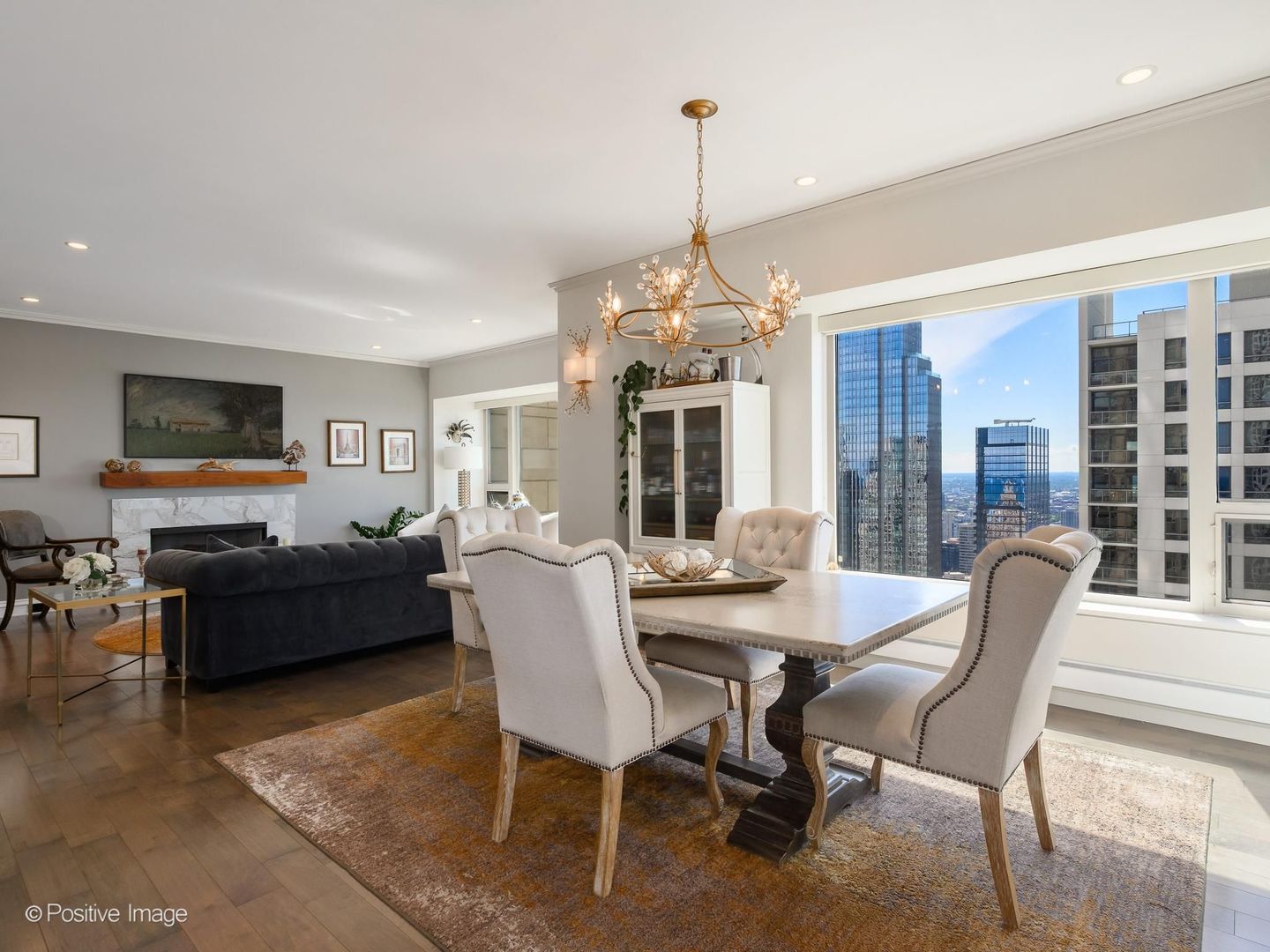 800 N Michigan Avenue Unit: 4703