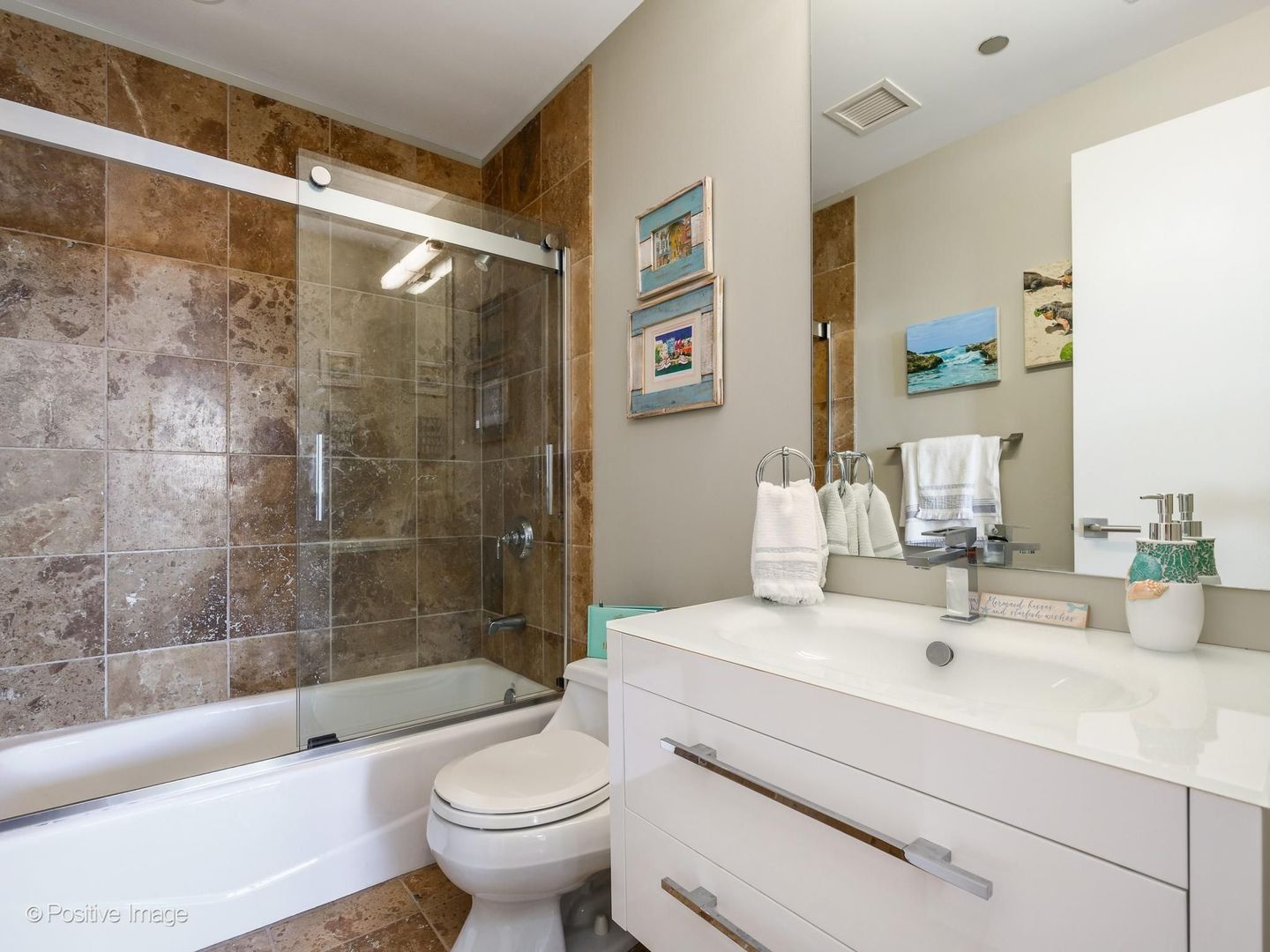 800 N Michigan Avenue Unit: 4703