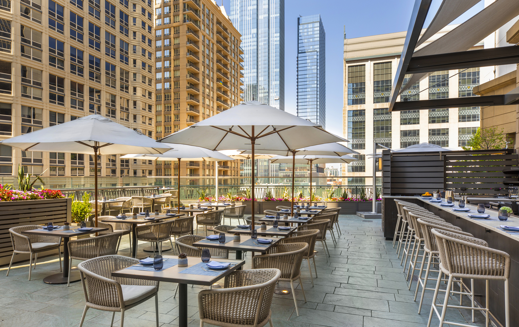 800 N Michigan Avenue Unit: 4703
