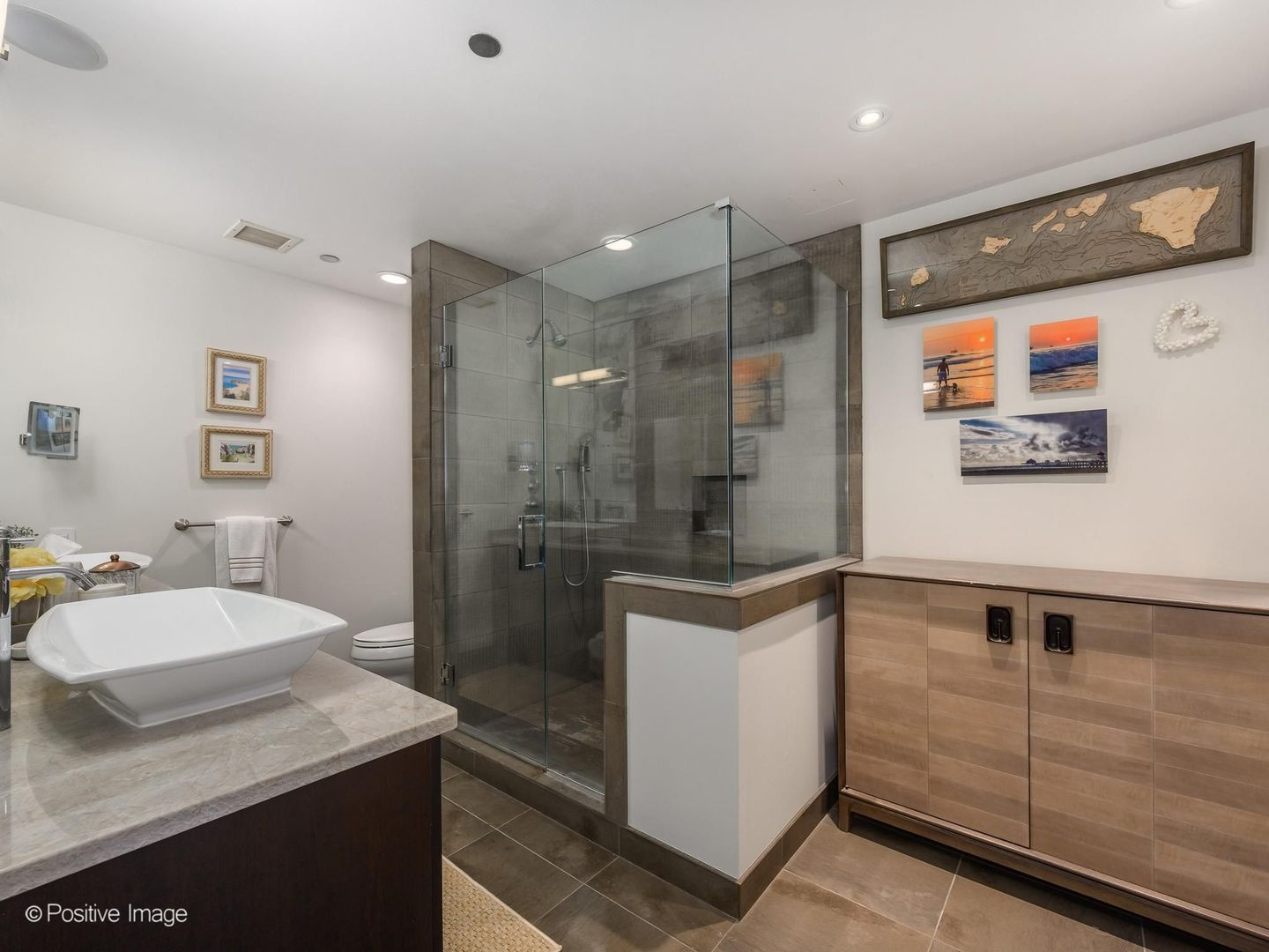 800 N Michigan Avenue Unit: 4703