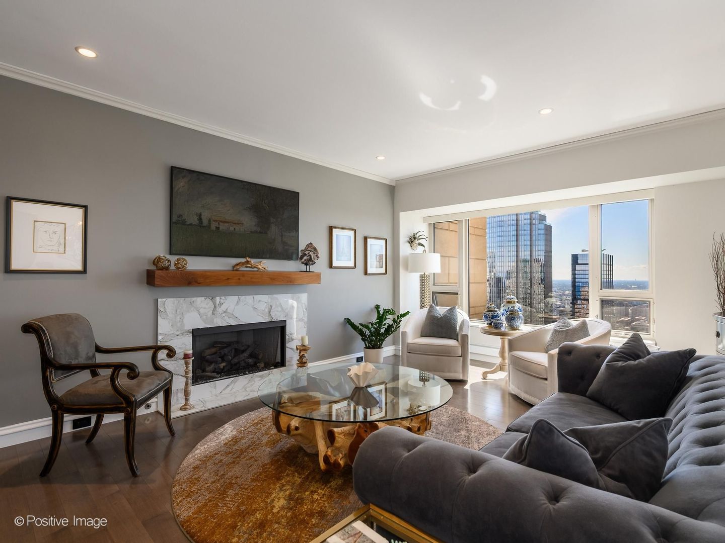 800 N Michigan Avenue Unit: 4703