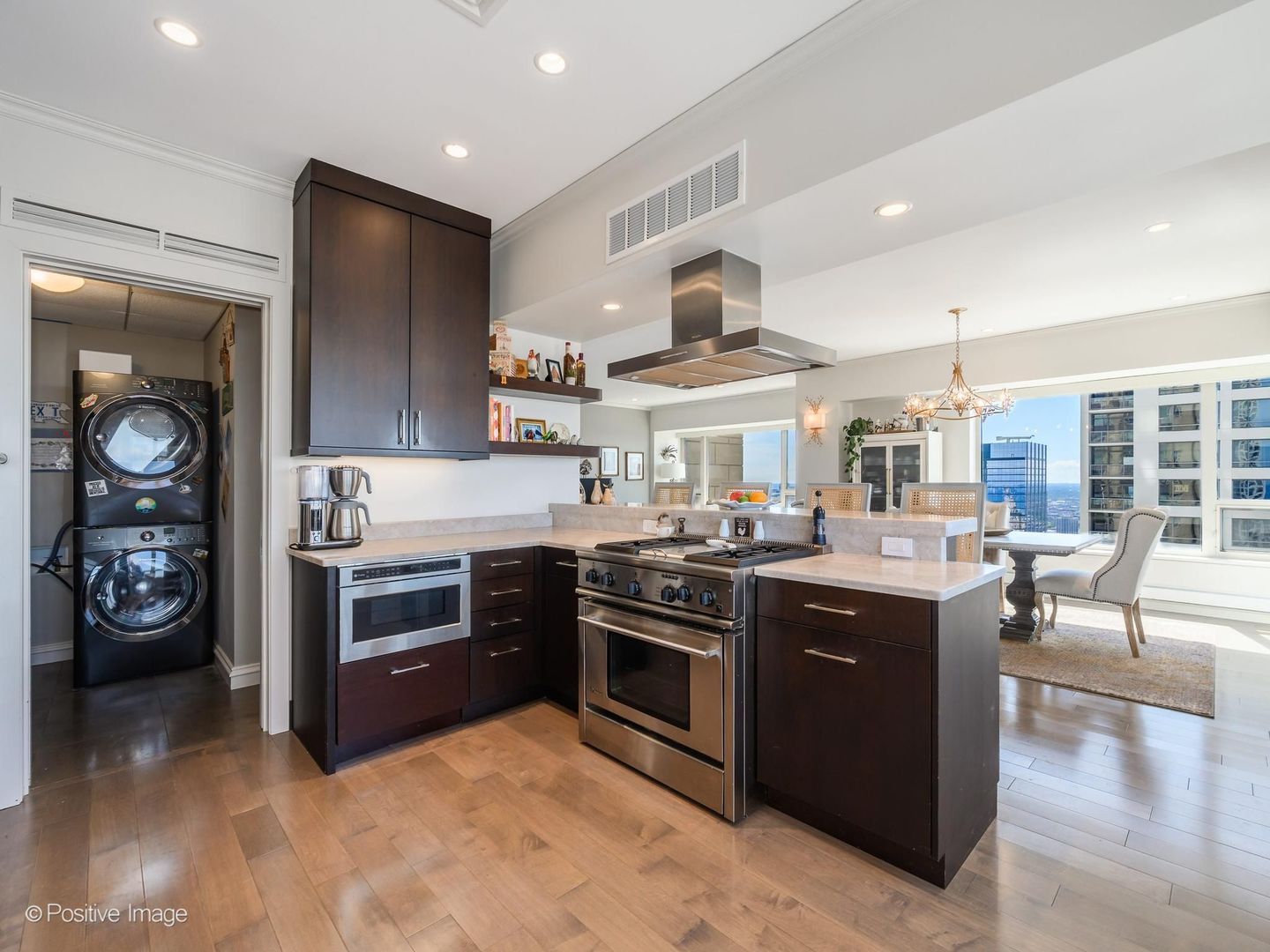 800 N Michigan Avenue Unit: 4703