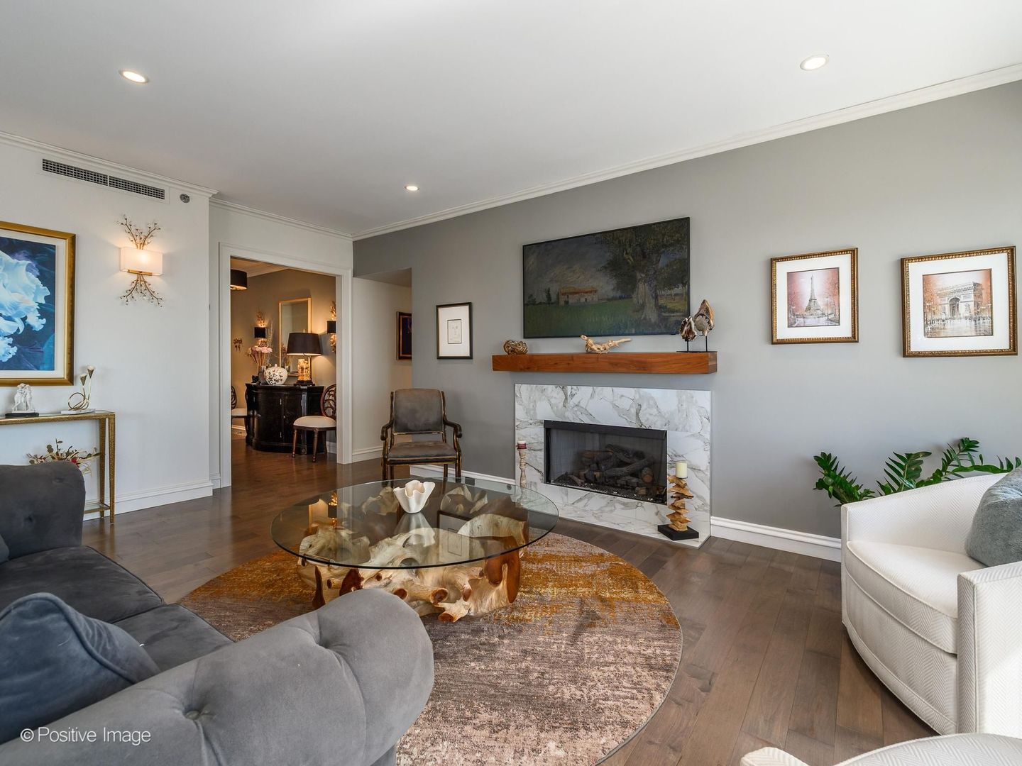 800 N Michigan Avenue Unit: 4703